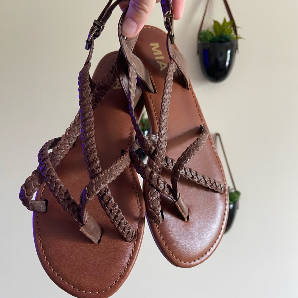 Women’s Sandals